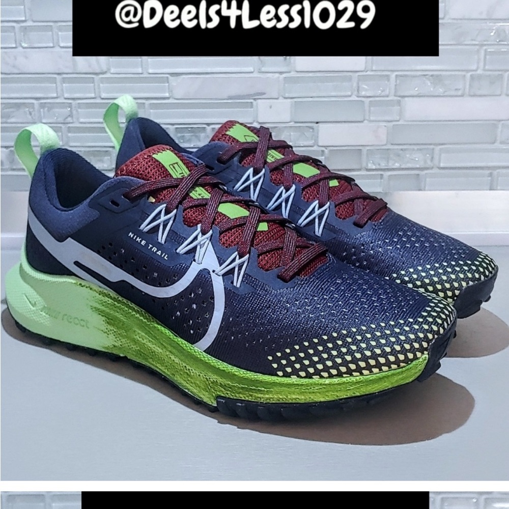 Nike React Pegasus Trail 4 Running Womens Thunder Blue Vapor Green Chlorophyll